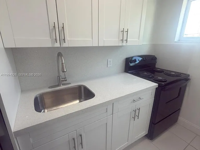 2622 NW 24th St #3B — Photo 7