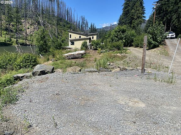 5th image of 48188 McKenzie Hwy