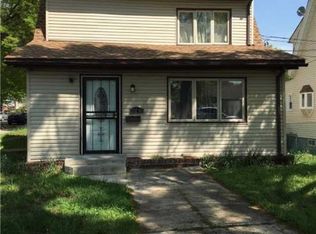 17605 111th Ave, Jamaica, NY 11433