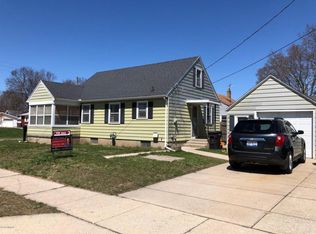 2226 Clarion Ave SW, Wyoming, MI 49519