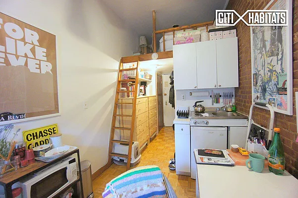 Rented by Citi Habitats | media 54