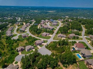 183 Majestic Cir, Maumelle, AR 72113