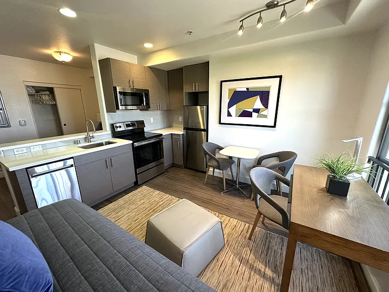 1122U — Photo 25