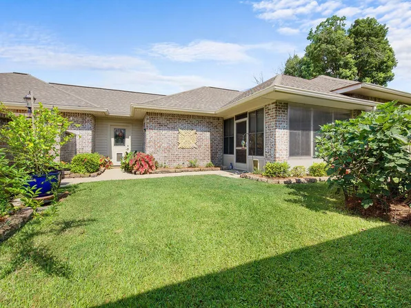 886 Bienvenue St, Deridder, LA 70634