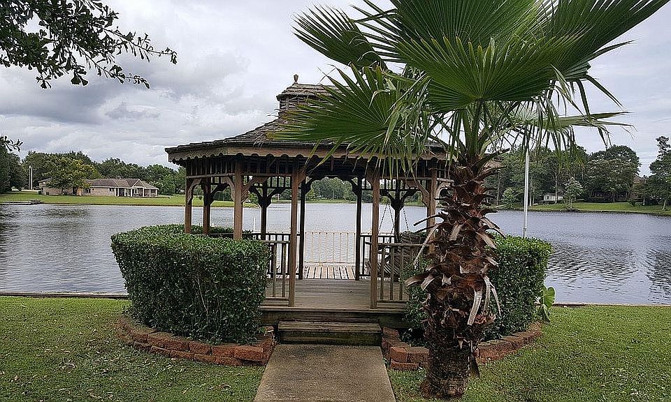 18359 Robinwood Dr, Saucier, MS 39574 Zillow