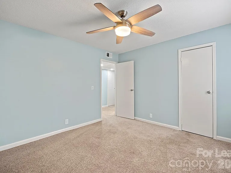 2630 Park Rd — Photo 17