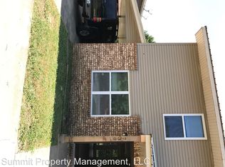 730 N Betty Jo Dr, Fayetteville, AR 72701