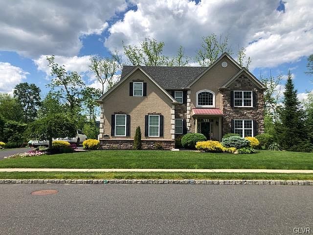 1st image of 4845 Curly Horse Dr