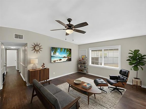 2nd image of 4708 Abaca St