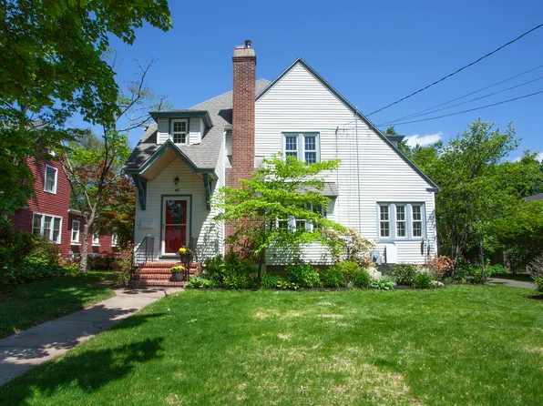 48 Newport Avenue, West Hartford, CT 06107