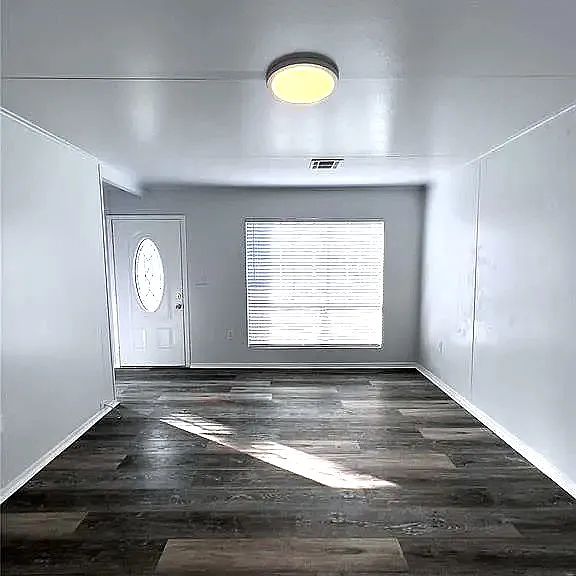 301 Winding Ln — Photo 4