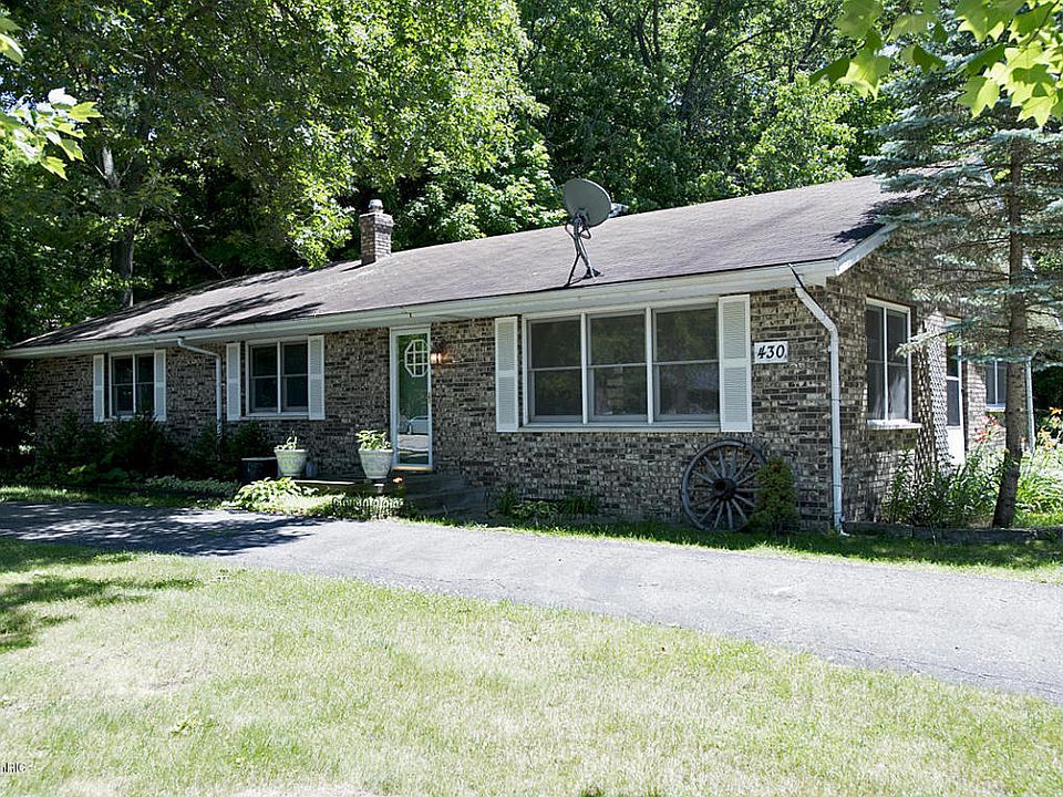 1st image of 430 Bacon Ave