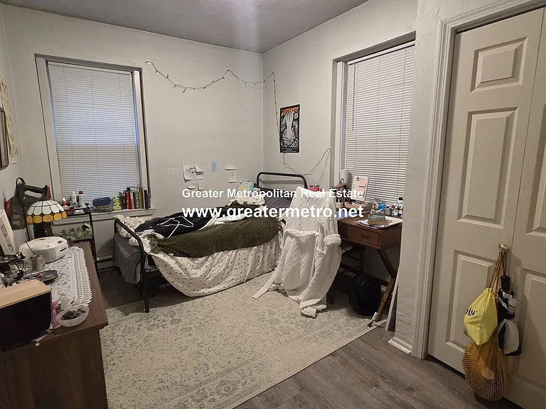 16 Battery St — Photo 10