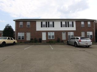 1880 Waters Edge Dr, Clarksville, TN 37043