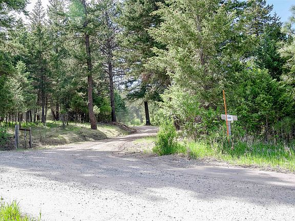 3rd image of 1566 Us Highway 93 S