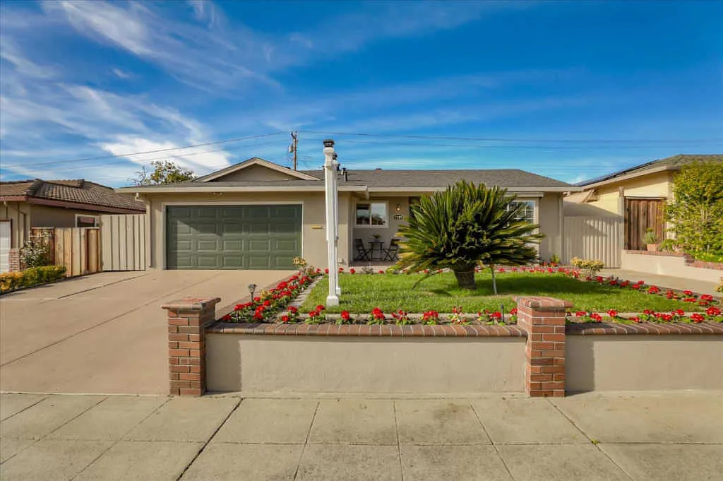 3289 Andora Dr photo 1