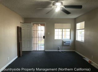 1825 1/2 John St, Modesto, CA