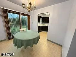 4 bed, 2.5 bath, $4,000 — Photo 3
