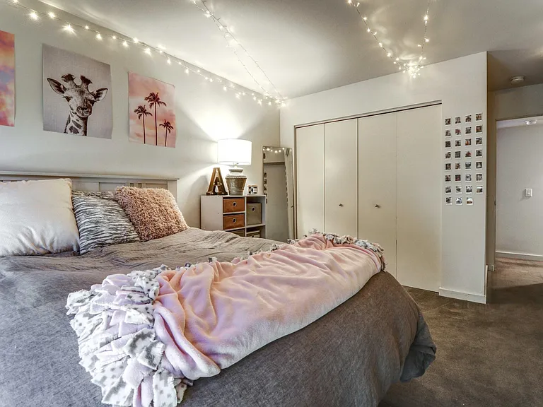 Wiedenbeck Warehouse Apartments — Photo 7