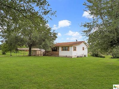151 County Road 90b, Gonzales, TX, 78629