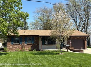 605 S Kibbee St, Saint Johns, MI 48879