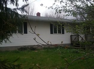 14480 Burton Windsor Rd, Burton, OH 44021