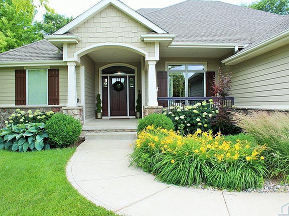 3rd image of 524 Bluestem Trl