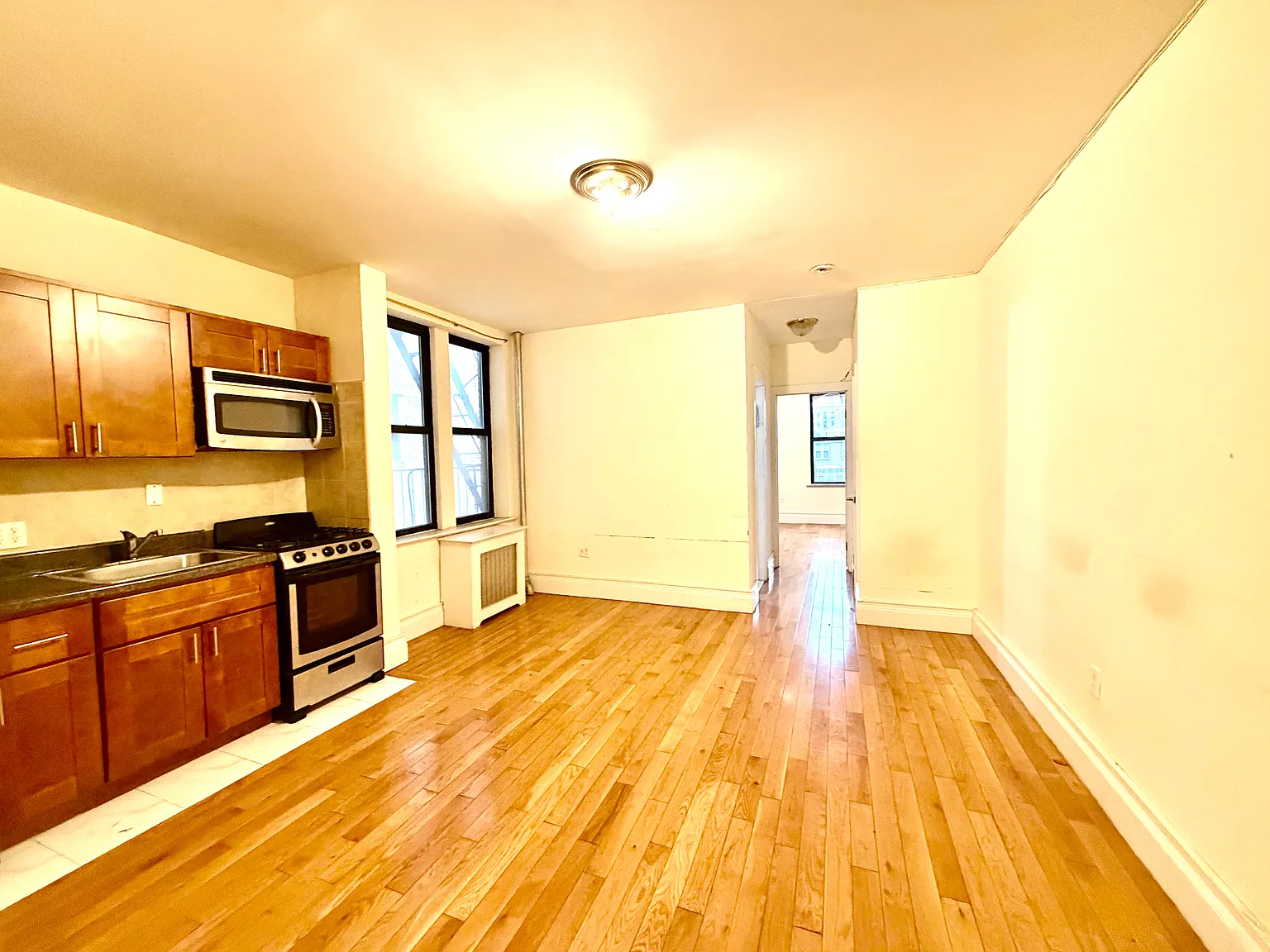1 bed, $1,920 — Photo 2