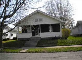 1055 N Clay St, Frankfort, IN 46041