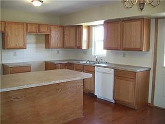 5th image of 27850 W 375th St