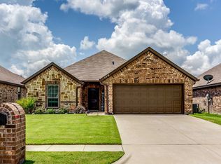 119 Comanche Dr, Greenville, TX 75402