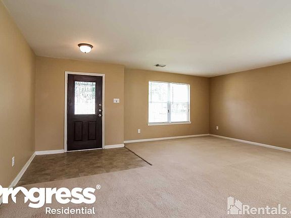 3rd image of 18111 Jills Way Ln