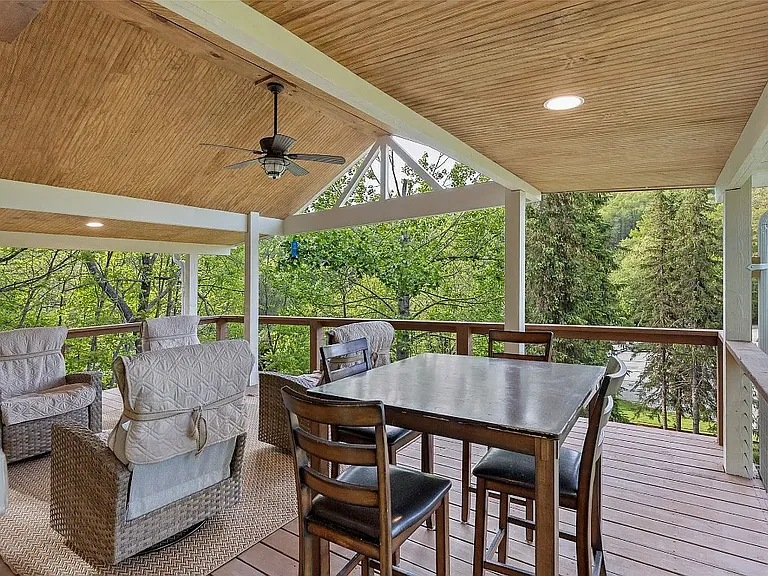 119 Heavens Gate Ln — Photo 9