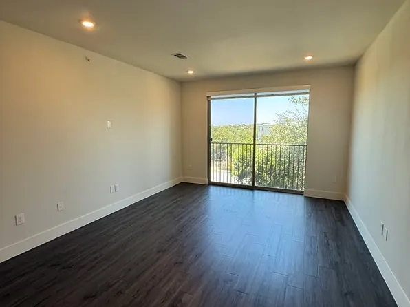 (undisclosed Address), Austin, TX 78749