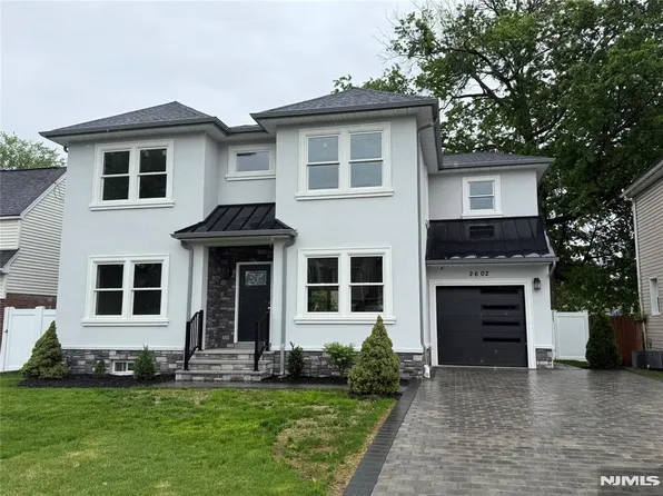 26-02 Urban Pl, Fair Lawn, NJ 07410