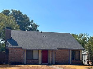 2926 Bonanza Ln, Garland, TX 75042