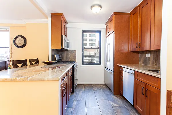 Sold by Botensten Properties International | media 3