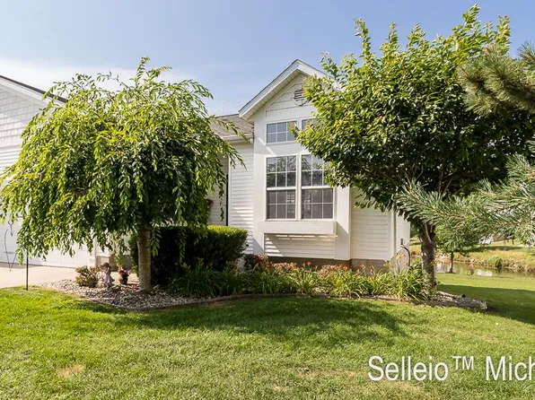 2520 E Turning Leaf Way #198, Fruitport, MI 49415