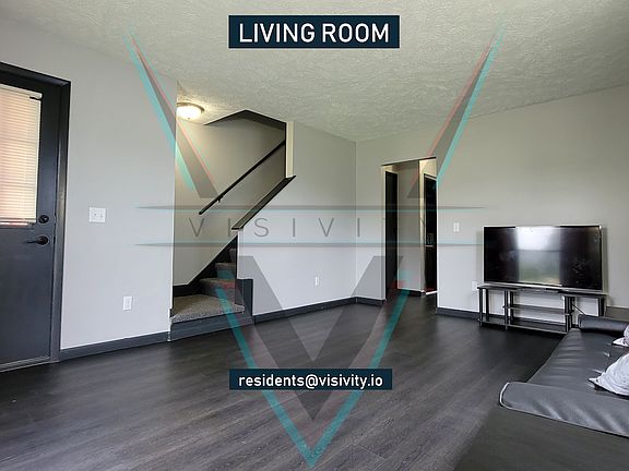 3rd image of 1649 Coolidge Rd #1649