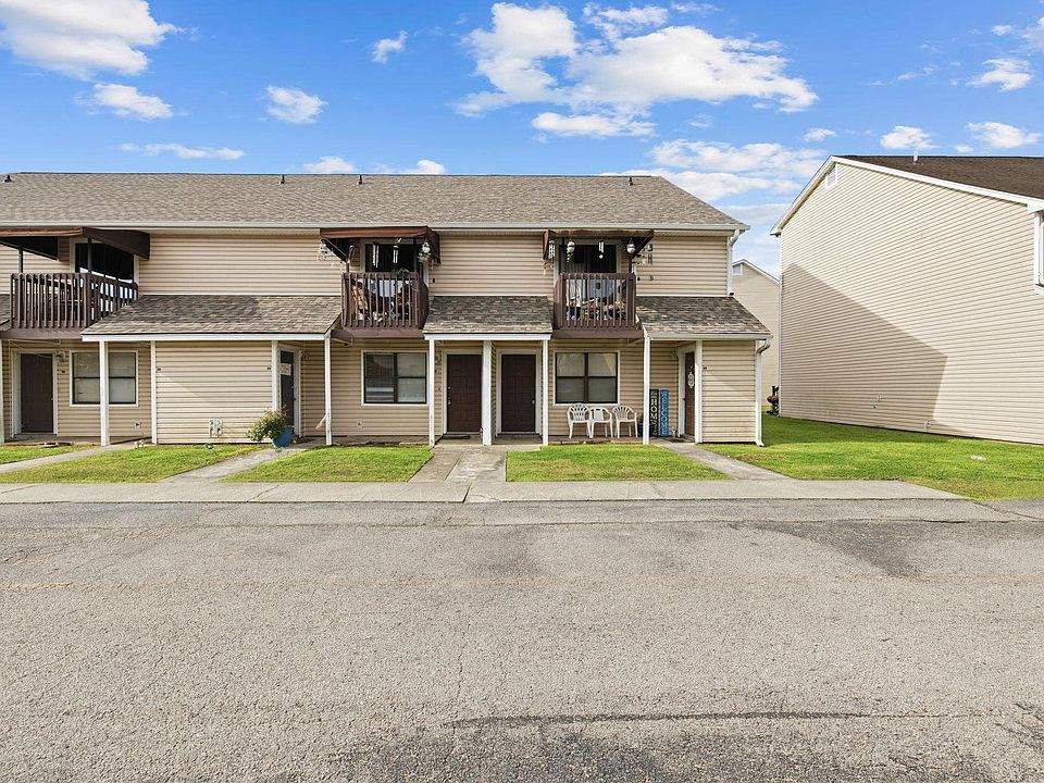 1st image of 755 Burcale Rd. #B7