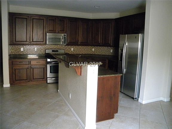 5th image of 4020 Little Bend Ln #0