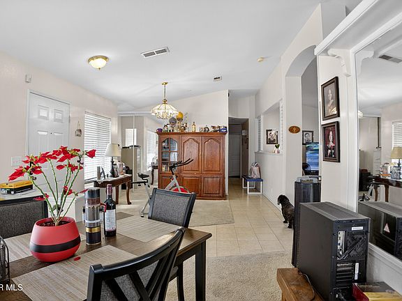 3rd image of 5868 Opal Ave