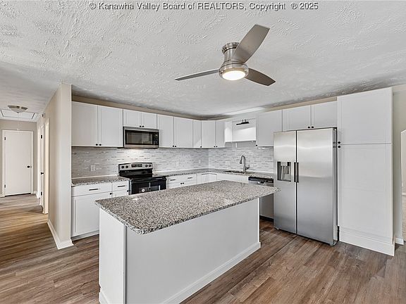 4th image of 105 Greenwood Way