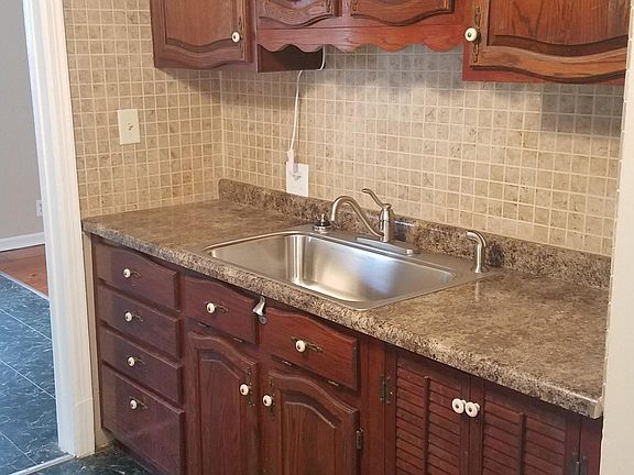 2nd image of 3617 Herrick St