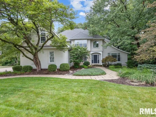 1714 56th Street Ct, Moline, IL 61265