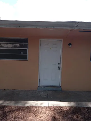 612 Bayberry Dr #1 Photo 1 612 Bayberry Dr #1 Photo 1
