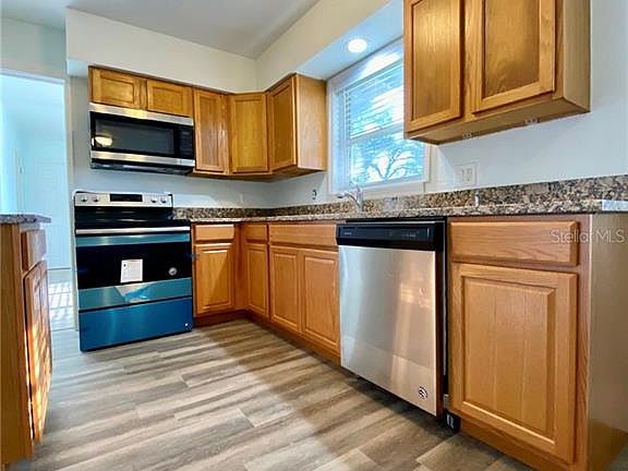 5th image of 4216 Belvidere St
