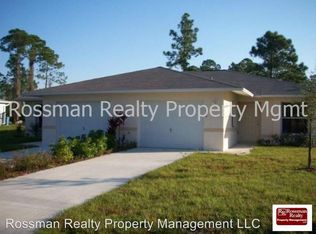 4880/4882 30th St SW, Lehigh Acres, FL 33973
