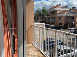 14903 SW 80th St APT 217, Miami, FL 33193
