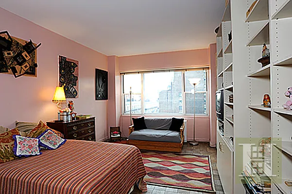 Sold by Halstead Real Estate | media 22